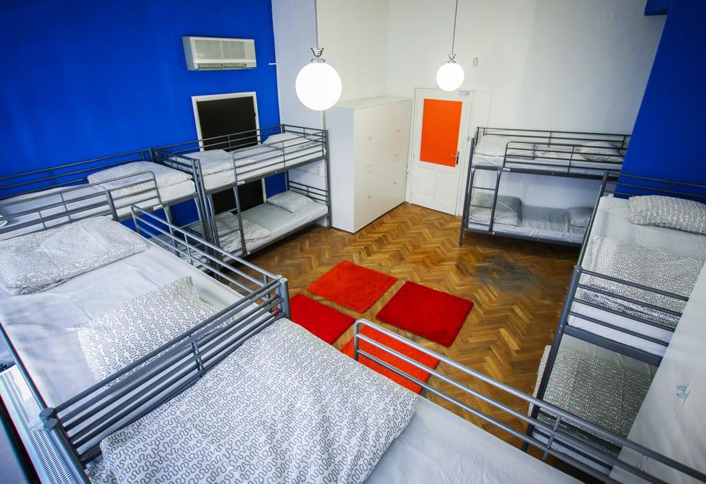 بودابست Cooltour Hostel المظهر الخارجي الصورة
