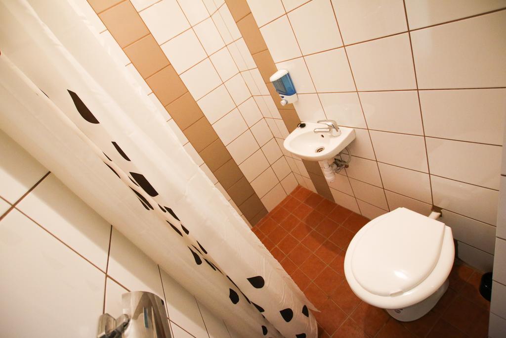 بودابست Cooltour Hostel المظهر الخارجي الصورة