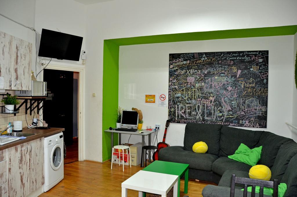 بودابست Cooltour Hostel المظهر الخارجي الصورة